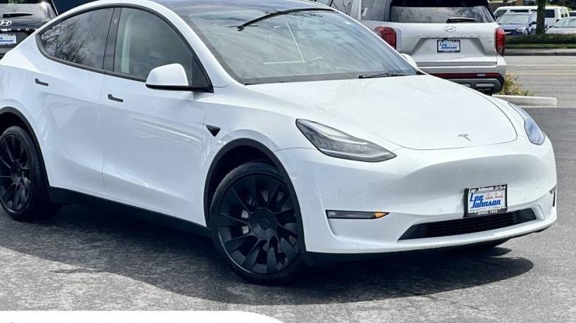 TESLA MODEL Y 2022 7SAYGDEE4NF480002 image